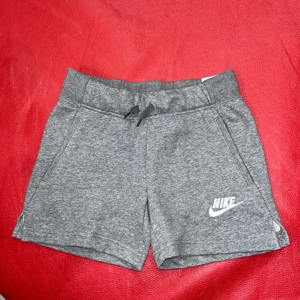 Nike Girls’ Sportswear Club French Terry Shorts